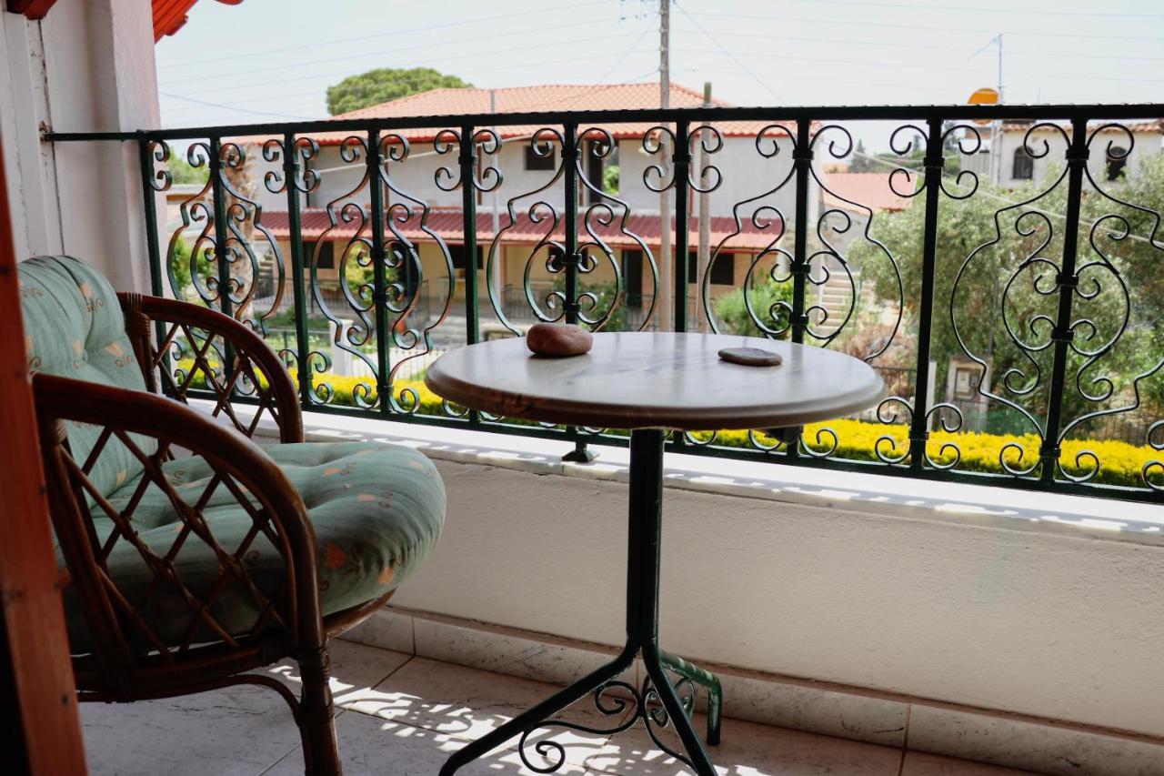 Renaissance Holidays Villa Nea Kallikrateia Екстериор снимка