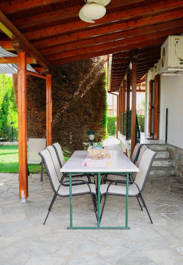 Renaissance Holidays Villa Nea Kallikrateia Екстериор снимка