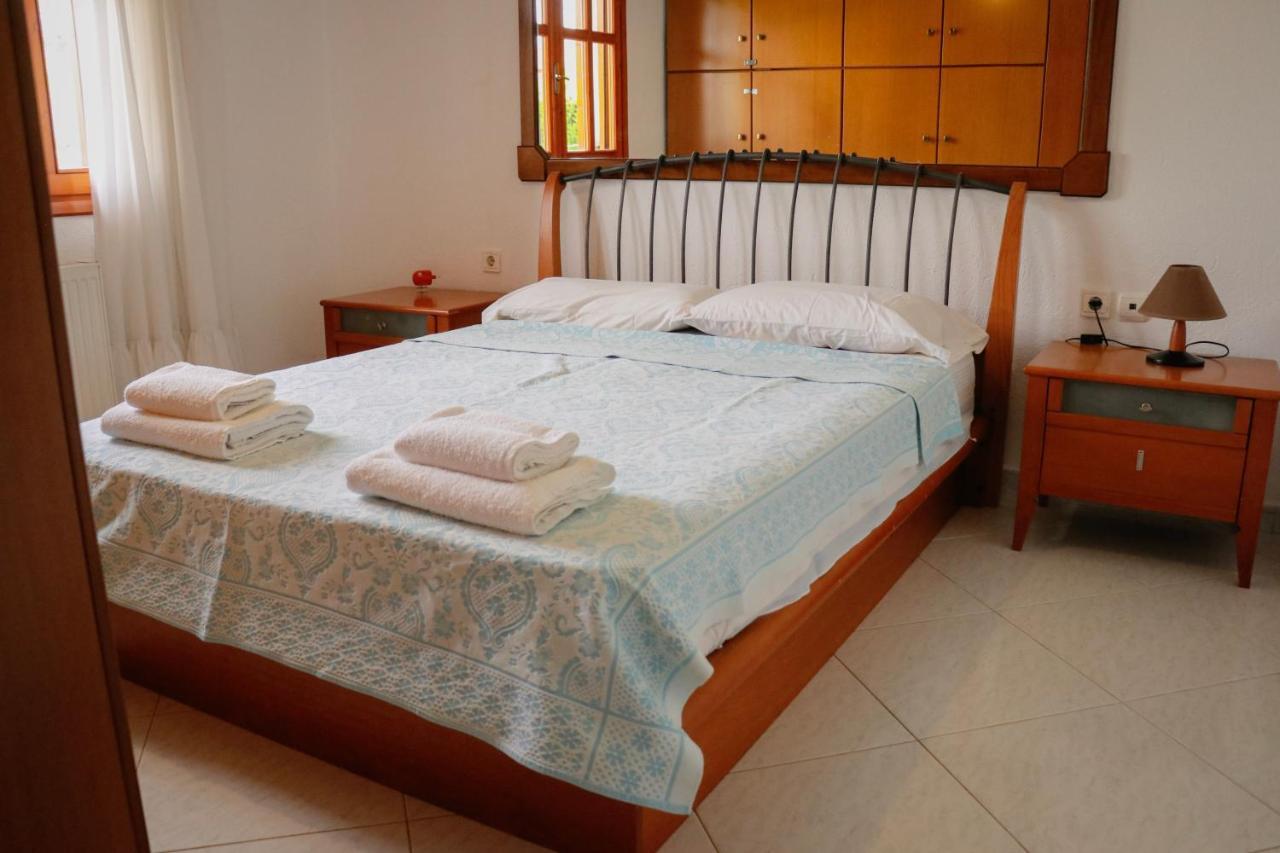 Renaissance Holidays Villa Nea Kallikrateia Екстериор снимка