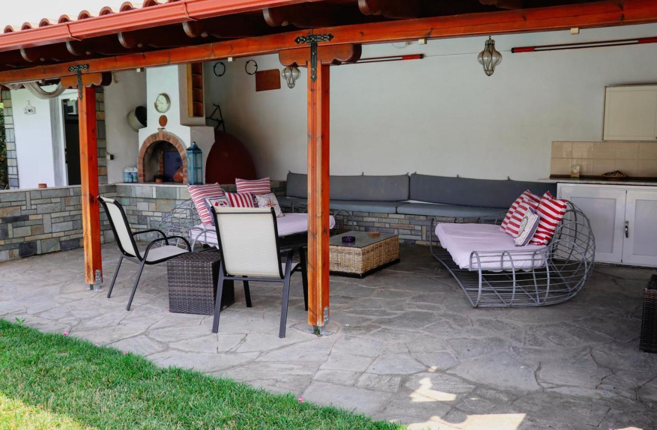 Renaissance Holidays Villa Nea Kallikrateia Екстериор снимка