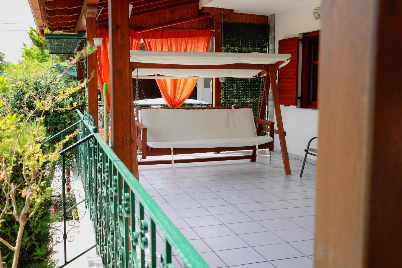 Renaissance Holidays Villa Nea Kallikrateia Екстериор снимка