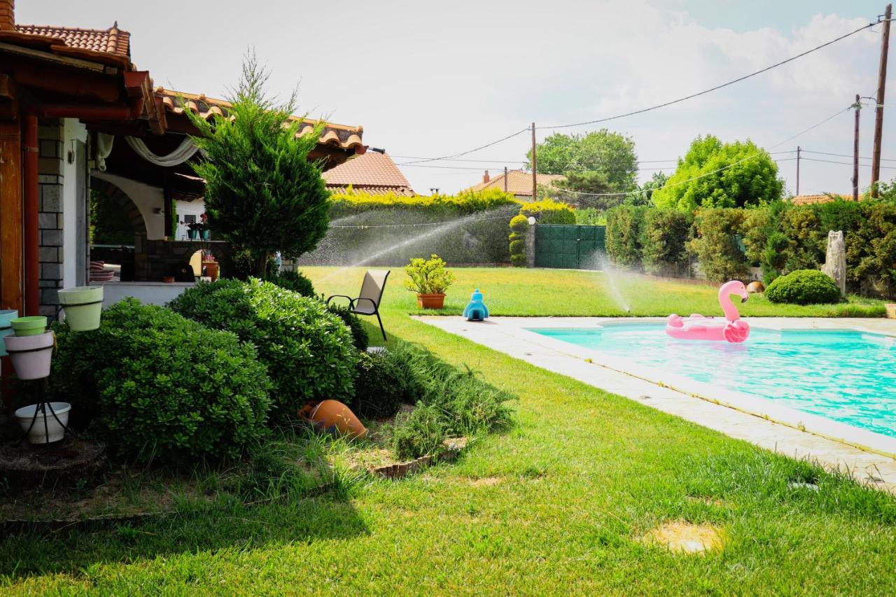 Renaissance Holidays Villa Nea Kallikrateia Екстериор снимка